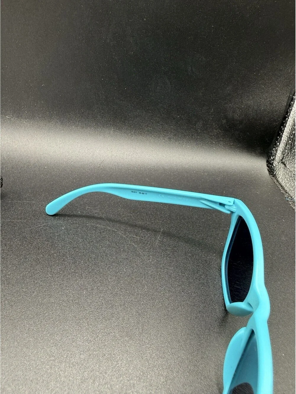 Oakley Frogskin Matte Turquoise/Grey Lenses 03-217